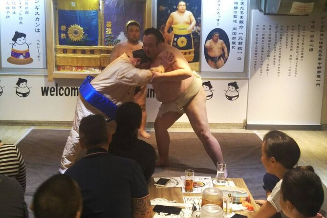 the SUMO show - Getting the Rules Straight: Moves, Rituals, and Fast Context