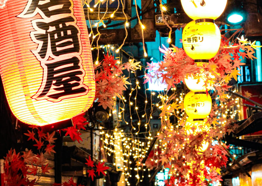 Tokio A: Tour de la ciudad en Español - Spanish - Kabukicho Nightlife and Golden Gai Style Streets