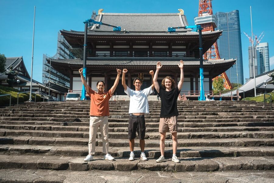 Tokyo: 3-Hour Bike or E-Bike Tour of City's Hidden Gems - Akasaka Palace and New National Stadium, Photo Stops That Add Modern Tokyo