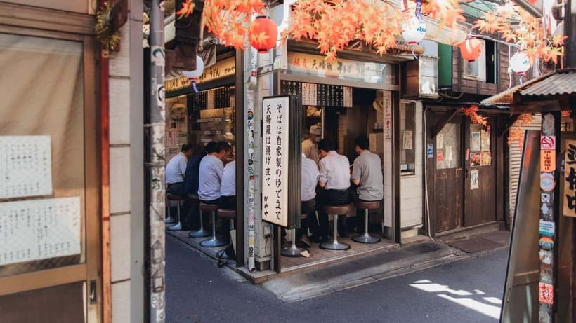Tokyo After Dark: Savor & Sip Like a Local - Food and drink rules: alcohol age, dietary limits, and practical expectations