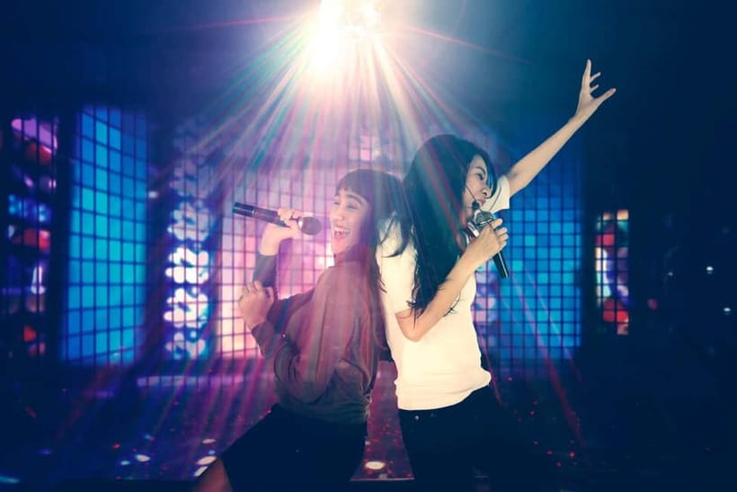 Tokyo: Akihabara, Shibuya, Karaoke & City Lights Night Tour - Key takeaways before you go