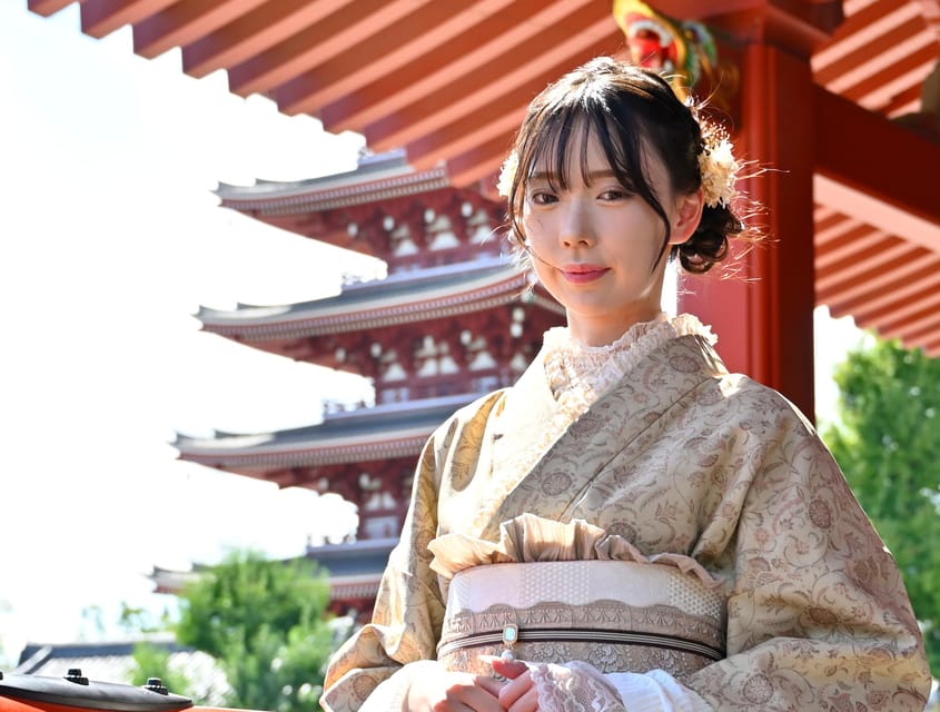 Tokyo: Asakusa Kimono Dressing and Matcha Experience - Choosing your kimono or yukata, then making it look intentional