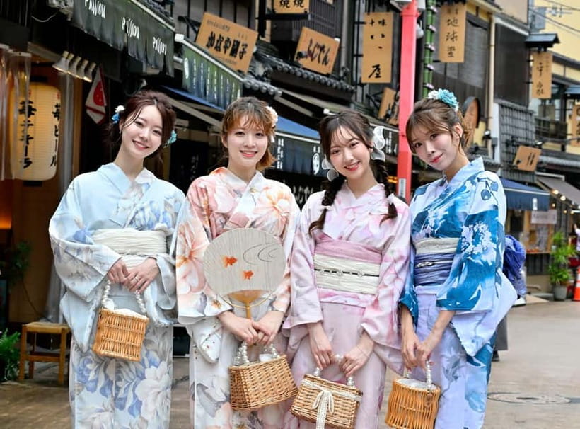 Tokyo: Asakusa Kimono Dressing and Matcha Experience - Hair styling, accessories, and what you should expect during fittings