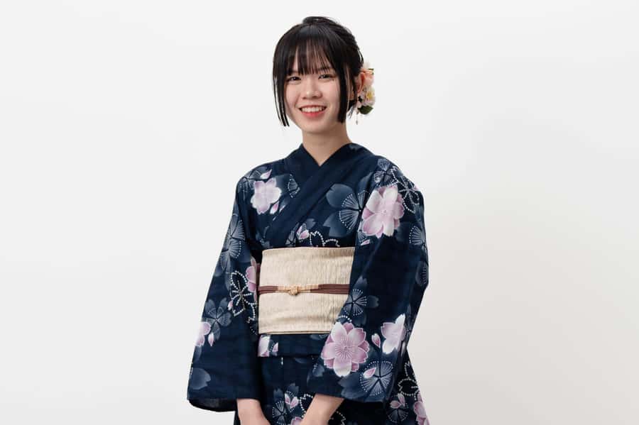 Tokyo Asakusa: Miu Kimono Rental and Optional Photoshoot - Walking Asakusa After Dressing, Without Rushing
