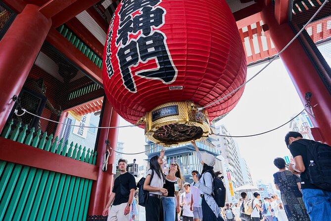 Tokyo: Asakusa & Sensoji ー Oldest Temple Walking Tour (2hrs) - Ending at a local grocery: souvenirs that feel real