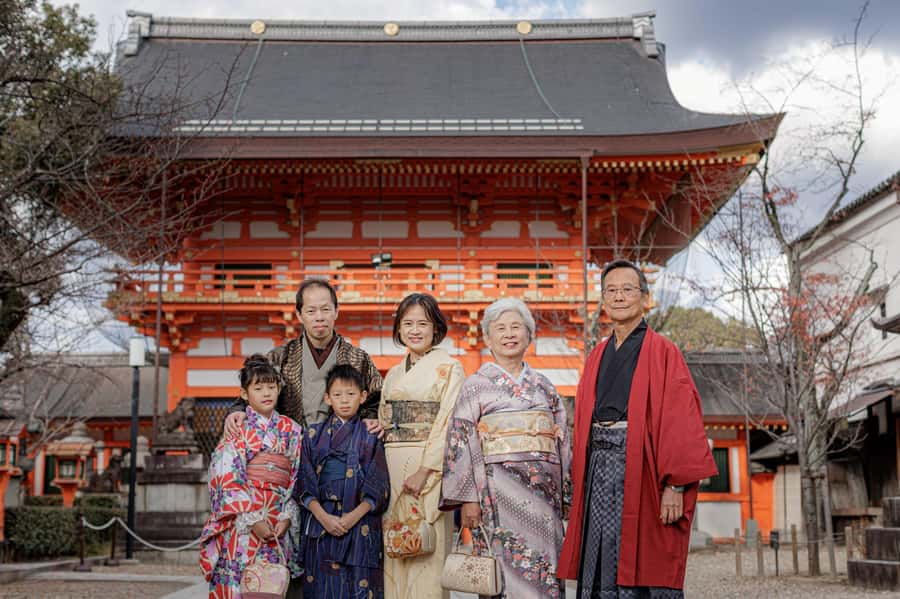Tokyo Asakusa: Traditional Kimono Rental Experience at Wargo - Price and value: what $33 buys you, and what might cost extra