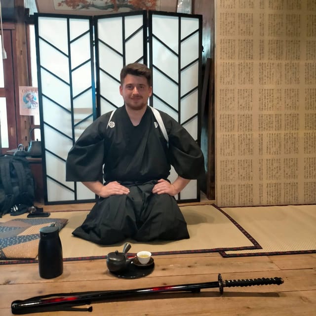 Tokyo : Authentic Samurai Experience in a Private Space. - Kimono dressing and Bushido etiquette before the sword
