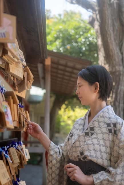 Tokyo: Buddhism and Shinto Temple Tour with a Real Local - Oyoko River and Tatsumi-shindo: the calm start before the rituals
