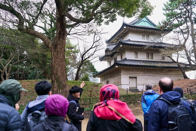 Tokyo Castle & Imperial PalaceーShogun Walking Tour - Meeting at Kōkyo Gaien Starbucks: Quick Start, Clear Direction
