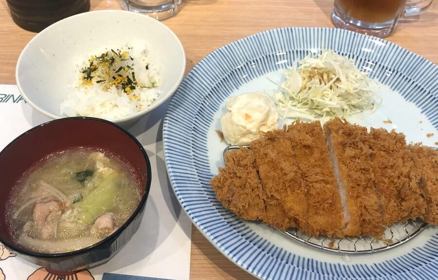 Tokyo: Challenge Sumo Wrestlers and Enjoy Meal - Quick Practical Notes Before You Go