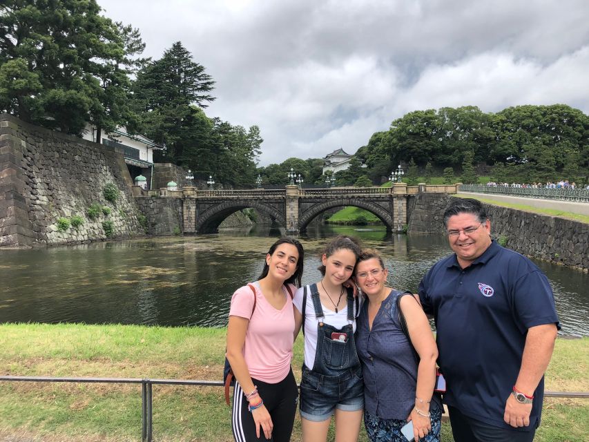 Tokyo: Custom Hidden Gems & Highlights Tour with Local Guide - Hidden teahouse breaks and the art of choosing your pause