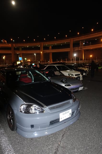 Tokyo: Daikoku Car Meet Tour at Night with JDM Guides - Daikoku PA: what to do when you arrive