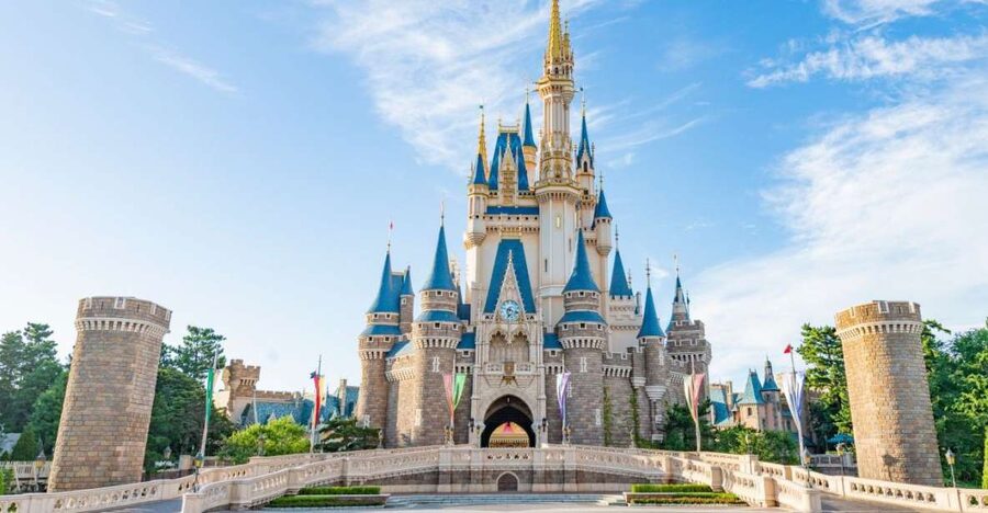 Tokyo Disneyland 1-Day Passport - A full-day plan that works even when crowds rise