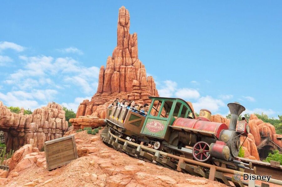 Tokyo Disneyland 1-Day Passport - Comfort in cold weather and the everyday details that matter