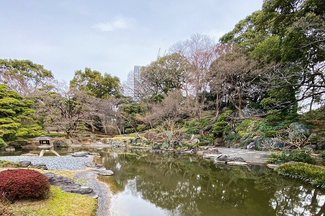 Tokyo: Edo Castle & East Garden of the Imperial Palace Tour - Price and value: is $42 for 2 hours worth it?