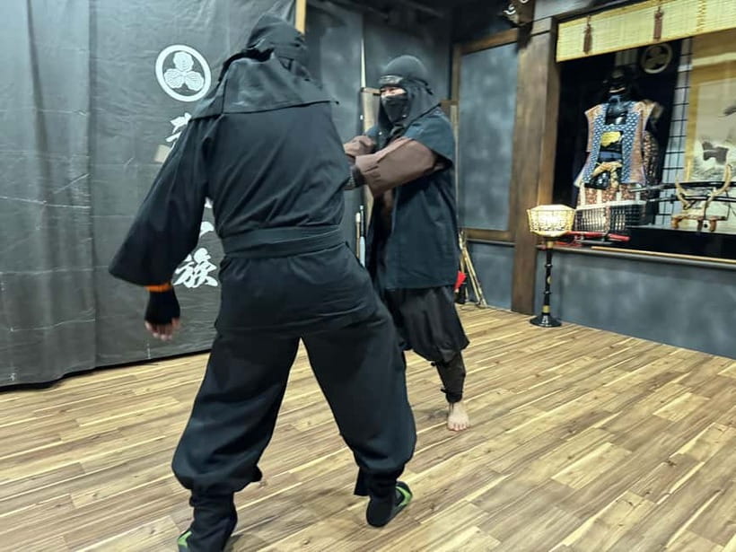 Tokyo: Elite Ninja Samurai Hands-on Mission Insights, 90 min - The full 90-minute flow, from meditation to photos