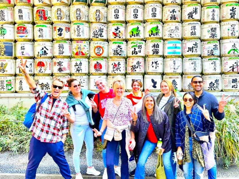 Tokyo: Full Course Tour: Explore 10 Must-Sees & Hidden Gems - Meiji Jingu: a quiet reset inside the city noise
