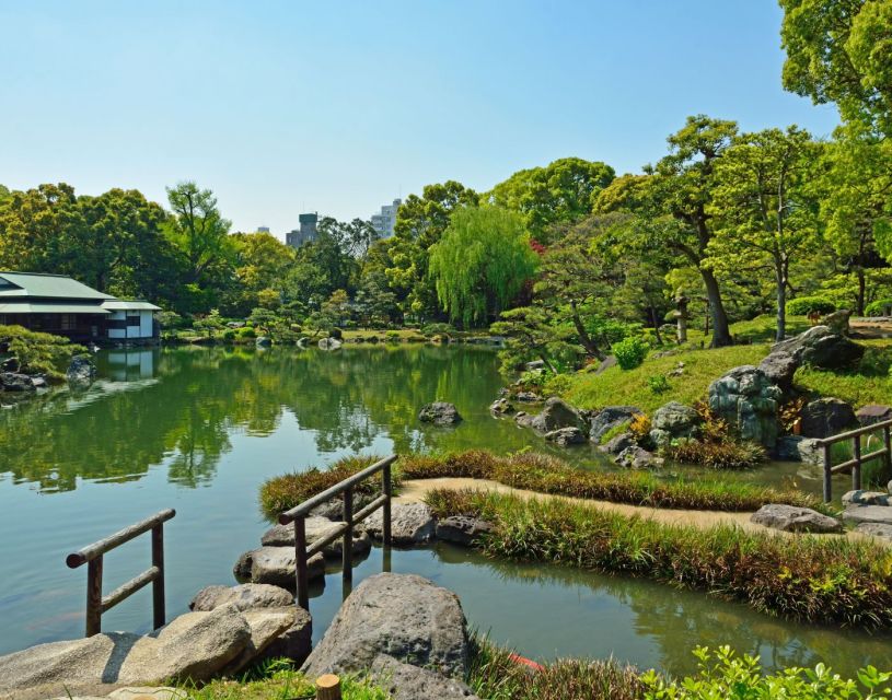 Tokyo: Full-Day Japanese Garden Private Guided Tour - Imperial Palace Garden: learning the grammar of Japanese design