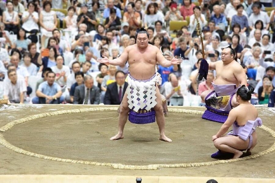 Tokyo: Grand Sumo Tournament Tour - Price and value: what $195 buys beyond a basic ticket