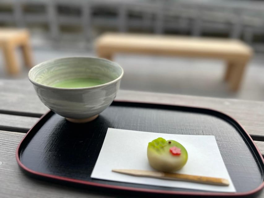 Tokyo: Hama-rikyu Gardens tour with Japanese Tea & Sweets - Karesansui and Kaiyushiki: the garden’s two “reading modes”