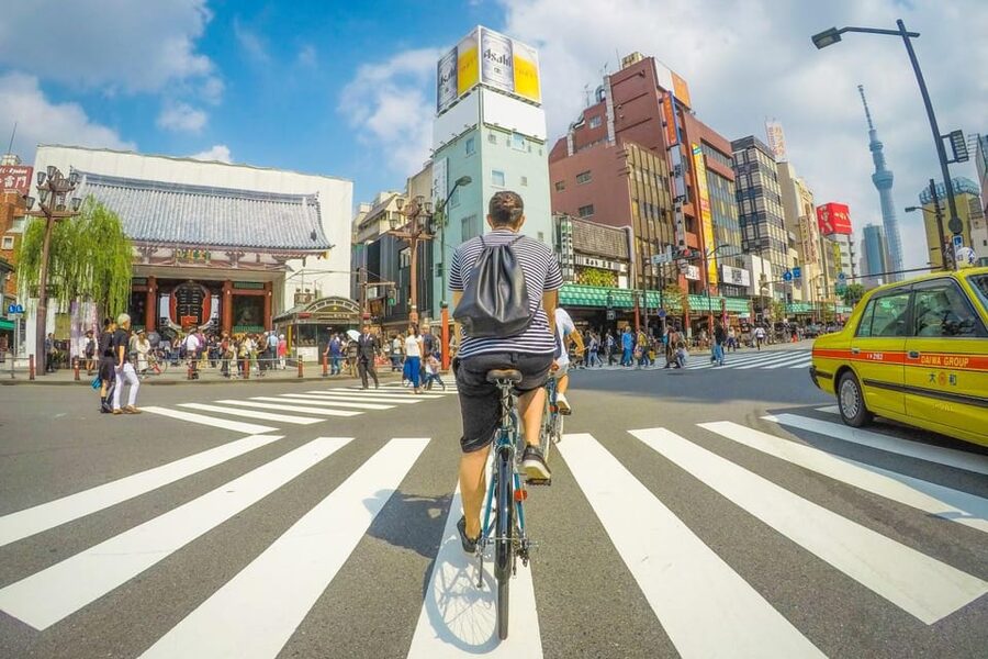 Tokyo: Hidden Gems Guided Bike Tour with Lunch - Why This Tokyo Bike Tour Feels More Like Tokyo