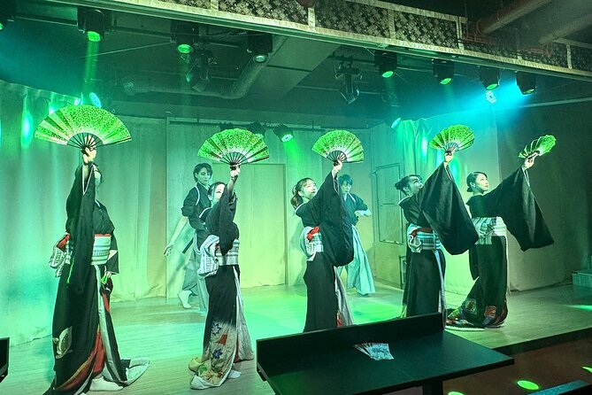 Tokyo Japanese Dance Cabaret Theater Asakusa-Kaguwa - Photo Time and Performer Interaction: Dress Up, Meet the Cast, Tip If You Want