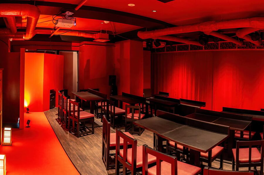 Tokyo: Japanese Dance Cabaret Theater Asakusa-Kaguwa Ticket - Photos and meeting the cast: how the experience actually feels