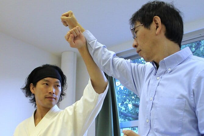 Tokyo: Karate Experience with Former All-Japan Champion - What Happens When You Arrive, Bowing to Breathing