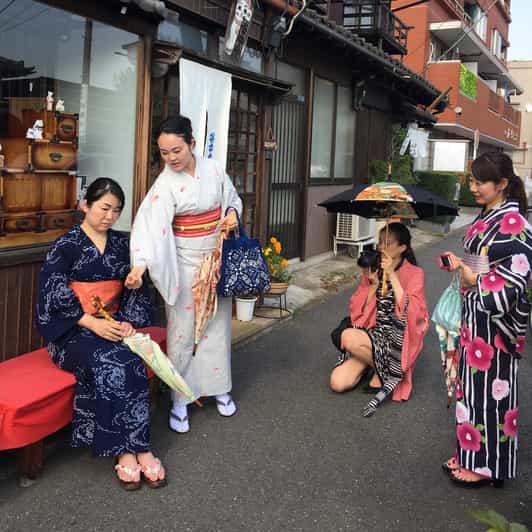 Tokyo: Kimono Dressing, Walking, and Photography Session - The Kimono Etiquette Walk: How to Move, Sit, and Pose Naturally