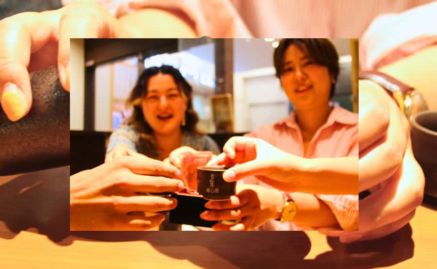 Tokyo: Locals´ Secret Food Tour // Eat like a Japanese - Stop 4: Hidden chicken soba ramen, slow-cooked and double-strained