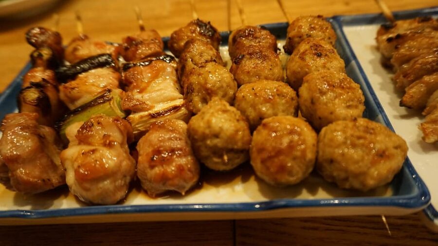 Tokyo: Locals´ Secret Food Tour // Eat like a Japanese - The role of the guide, what makes it feel like dinner with a friend