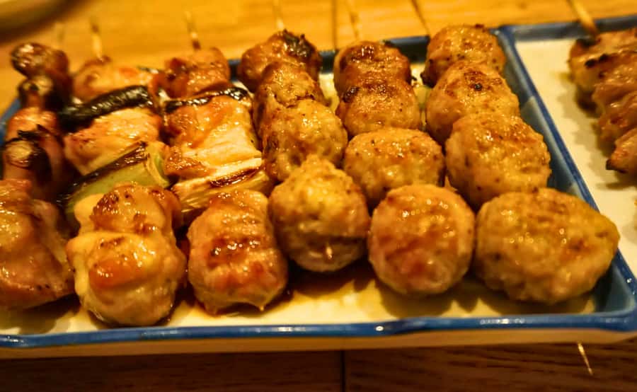 Tokyo: Locals´ Secret Food Tour // Eat like a Japanese - Meeting at JR Ueno Station, the fast way to find your group