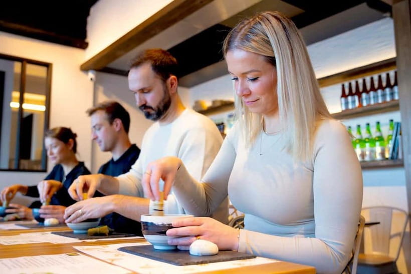 Tokyo: Matcha Making Experience with Mochi Sweets in Asakusa - Who should book this matcha and mochi class