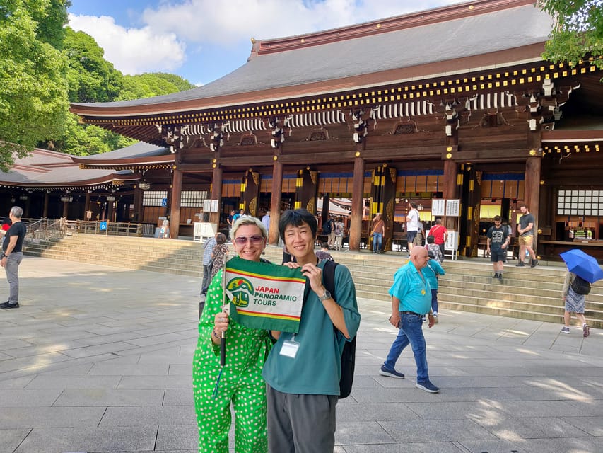 Tokyo: Morning Sightseeing Bus Tour - Meiji Jingu Shinto Shrine: your calm break inside the city