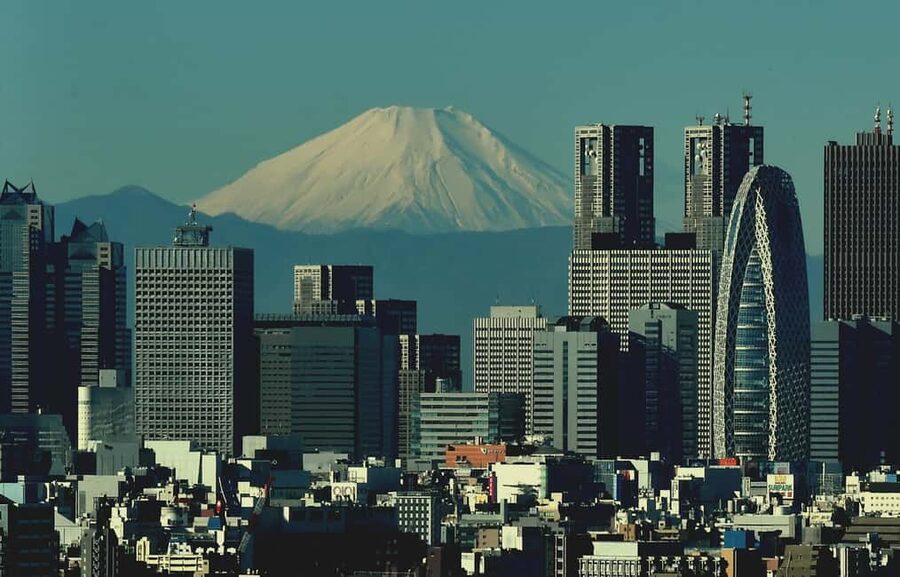 Tokyo: Mount Fuji and Lake Kawaguchi Tour with Pickup - Fuji Omuro Sengen Shrine: spirituality with a clear focus