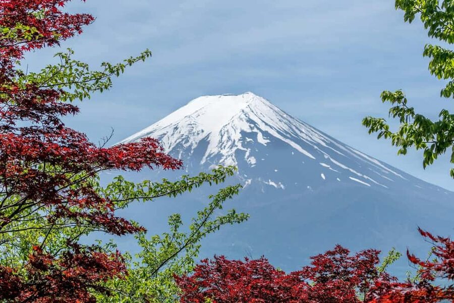 Tokyo: Mount Fuji and Lake Kawaguchi Tour with Pickup - Lake Kawaguchi cruise and the sunset payoff