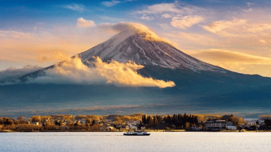 Tokyo: Mount Fuji & Hakone Private Customized Full Day Tour - Chureito Pagoda and Arakurayama Sengen Park: The Fuji Photo Classic
