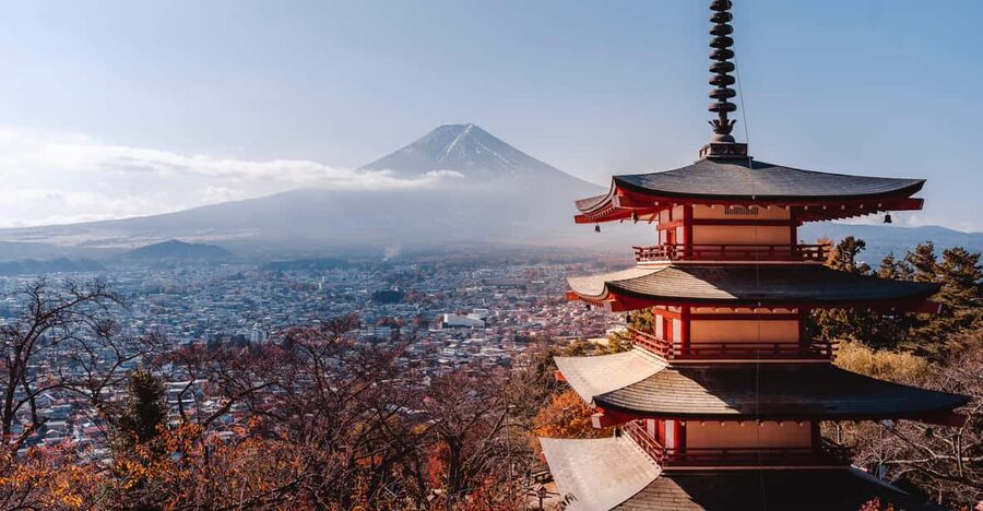 Tokyo: Mount Fuji Private Tour By Car With Hotel Pick Up - Chureito Pagoda and Oishi Park for the classic Mount Fuji postcard views