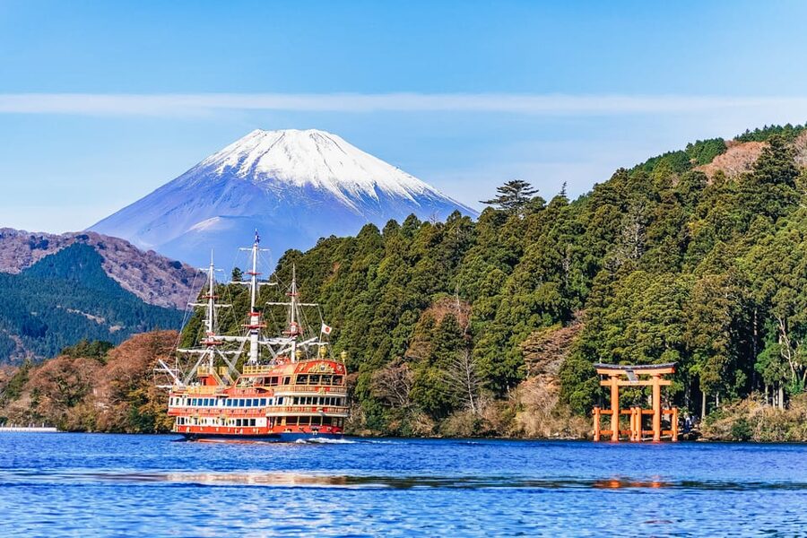 Tokyo Mt Fuji 5th St & Hakone Cruise Bus Tour w/Bullet Train - Meeting points in Ginza and the Shinjuku Love Statue area, then a comfort-first coach