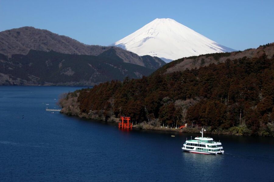 Tokyo: Mt. Fuji 5th Station & Hakone Cruise 1-Day Bus Tour - Timings are tight, so match your expectations