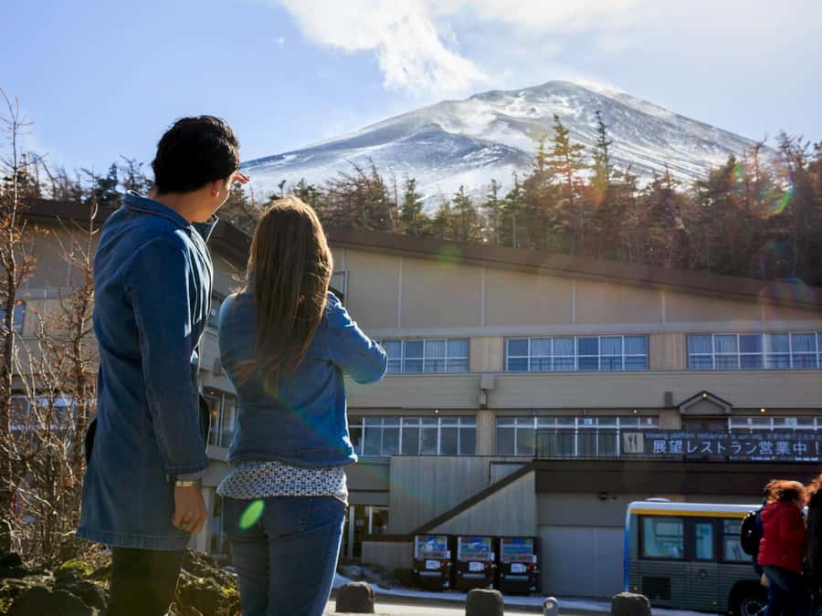 Tokyo: Mt. Fuji 5th Station, Kawaguchiko Tour w/ Cable Car - Mt. Fuji 5th Station, Clouds, and the 2,305 Meter Sweet Spot