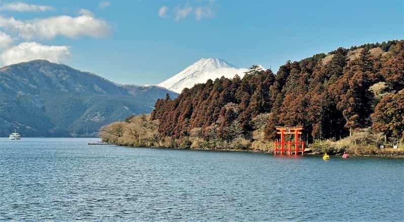 Tokyo: Mt. Fuji and Hakone Tour with Cable Car and Cruise - Lunch break: hot pot and half buffet, but protect your energy