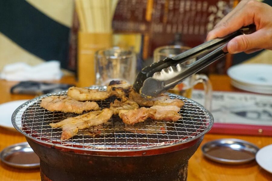 Tokyo: Night Foodie Tour in Shinjuku - Stop 4: Local bar time before Golden Gai