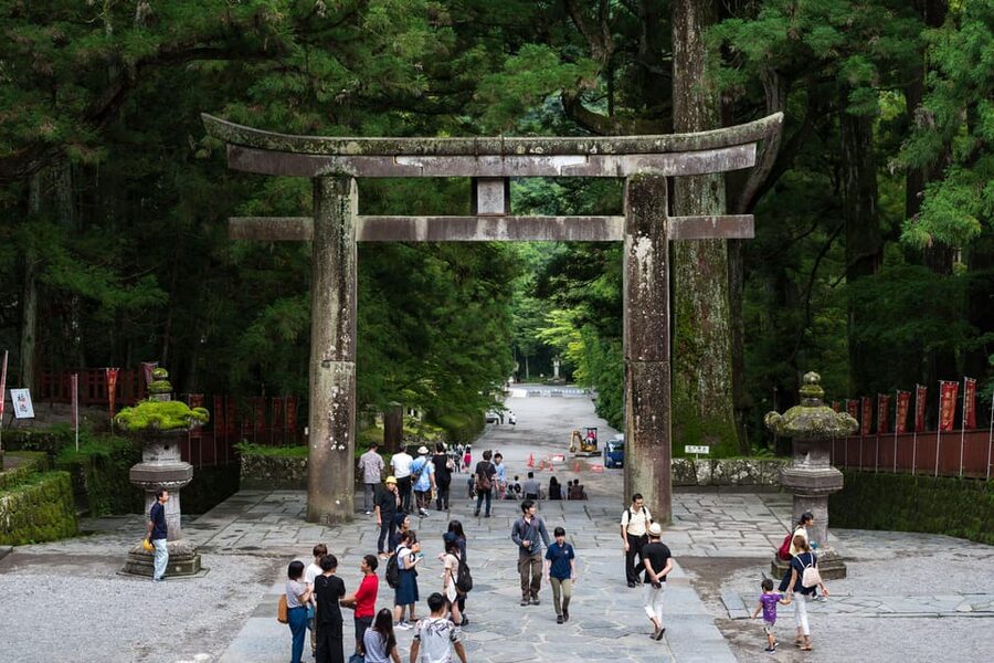 Tokyo Nikko Toshogu Shrine Iroha-zaka Lake Chuzenji Day Tour - Who should book this Nikko day tour, and who might not love it