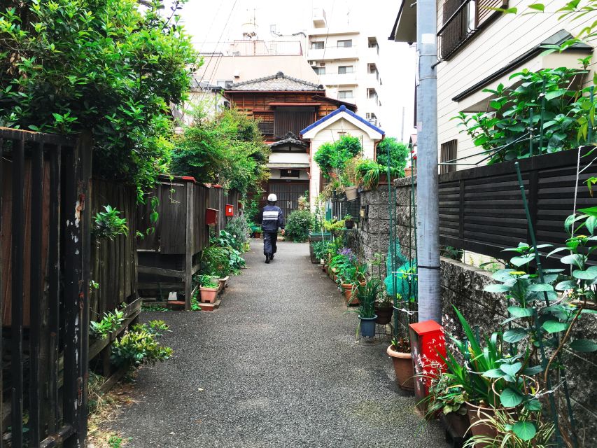 Tokyo: Personalized Private 6-Hour Tour - Naritasan Fukagawa Fudōdō: a calm final stop with a different mood