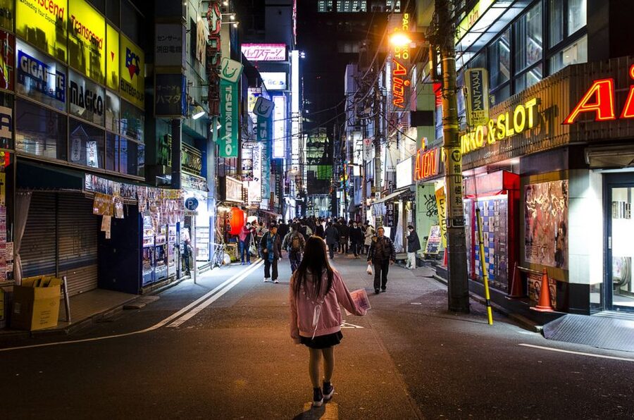 Tokyo: Photography Masterclass - Private Photo Lesson - The Coffee Start, Technical Sheets, and a Real Plan for Your Camera