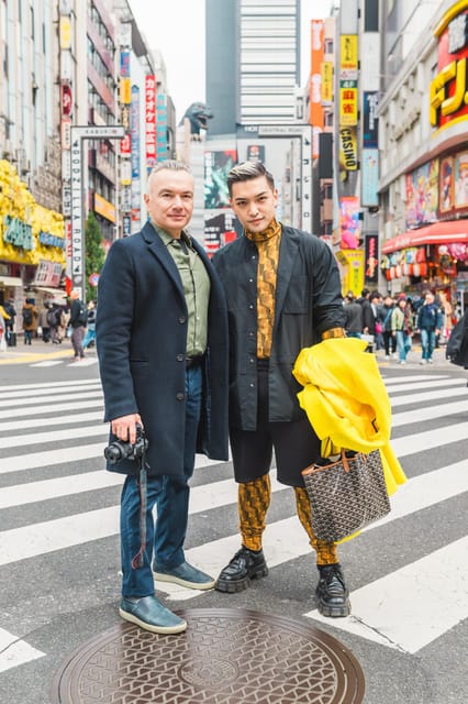 Tokyo Photoshoot Tour with a Local Photographer - Photo delivery: 70 to 150 edited images in 7 to 12 days