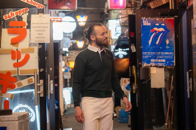 Tokyo Portrait Tour with a Professional Photographer - The stories and history bits: why they matter for photos