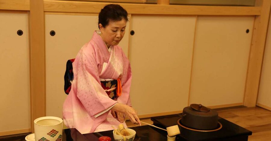 Tokyo: Practicing Zen with a Japanese Tea Ceremony - Japanese Sweets and Matcha Pairing, What to Pay Attention To