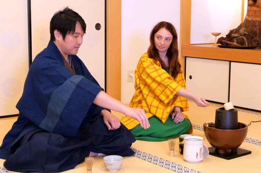 Tokyo: Private Japanese Traditional Tea Ceremony - Inside the 24-mat tatami room, this runs like a real lesson